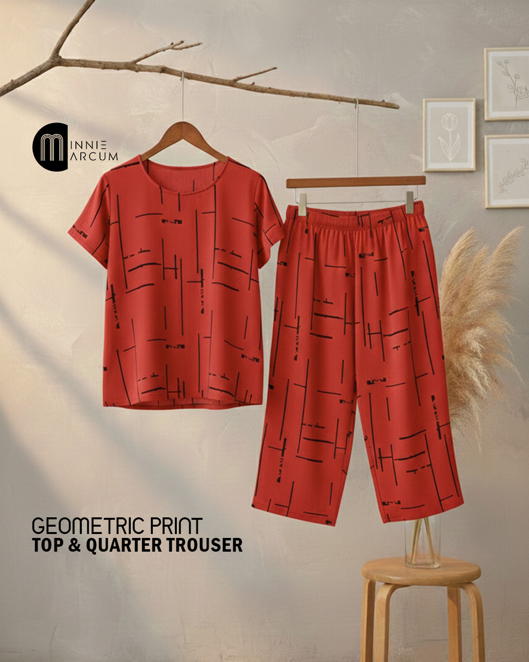 Geometric Print Top & Quarter Trouser