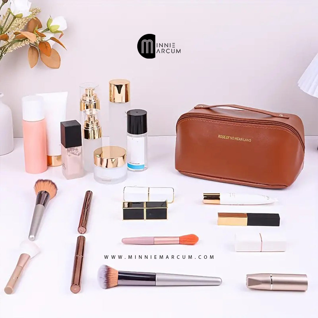 COSMETICS BAG