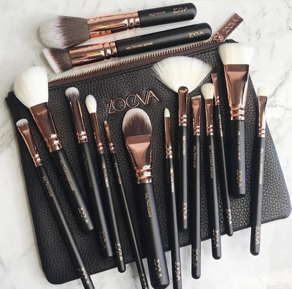 ZOEVA ROSE GOLD LUXURY MAKE-UP BRUSHES SET