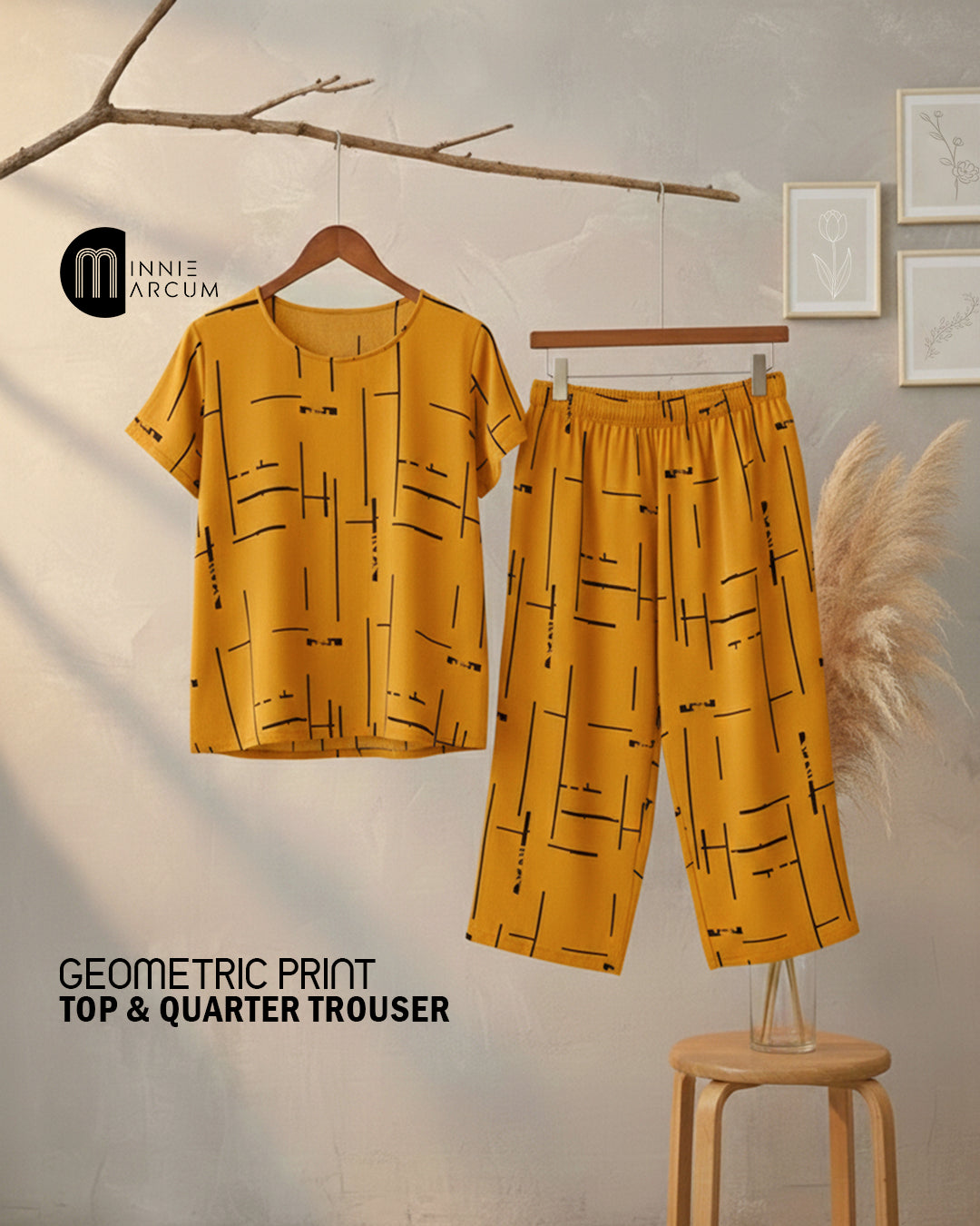 Geometric Print Top & Quarter Trouser