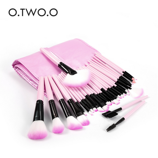 O.TWO.O 32pcs Brush Set